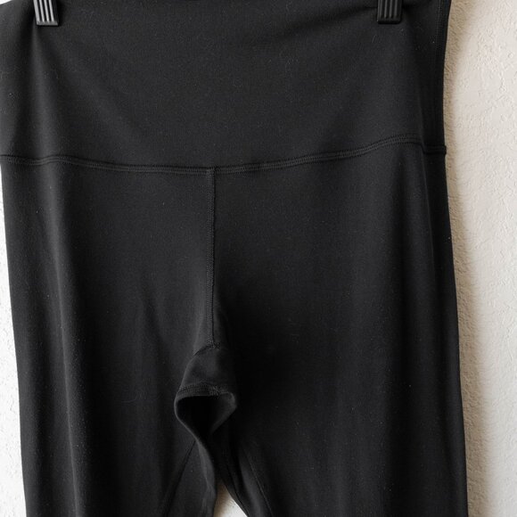 Lululemon High Rise Black Leggings | Size Medium (M) | 28" Length - Picture 4 of 6